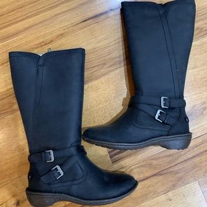 Brand new UGG boots- style is Rosen size 7